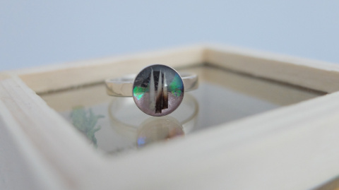 Pierścionek z sierścią